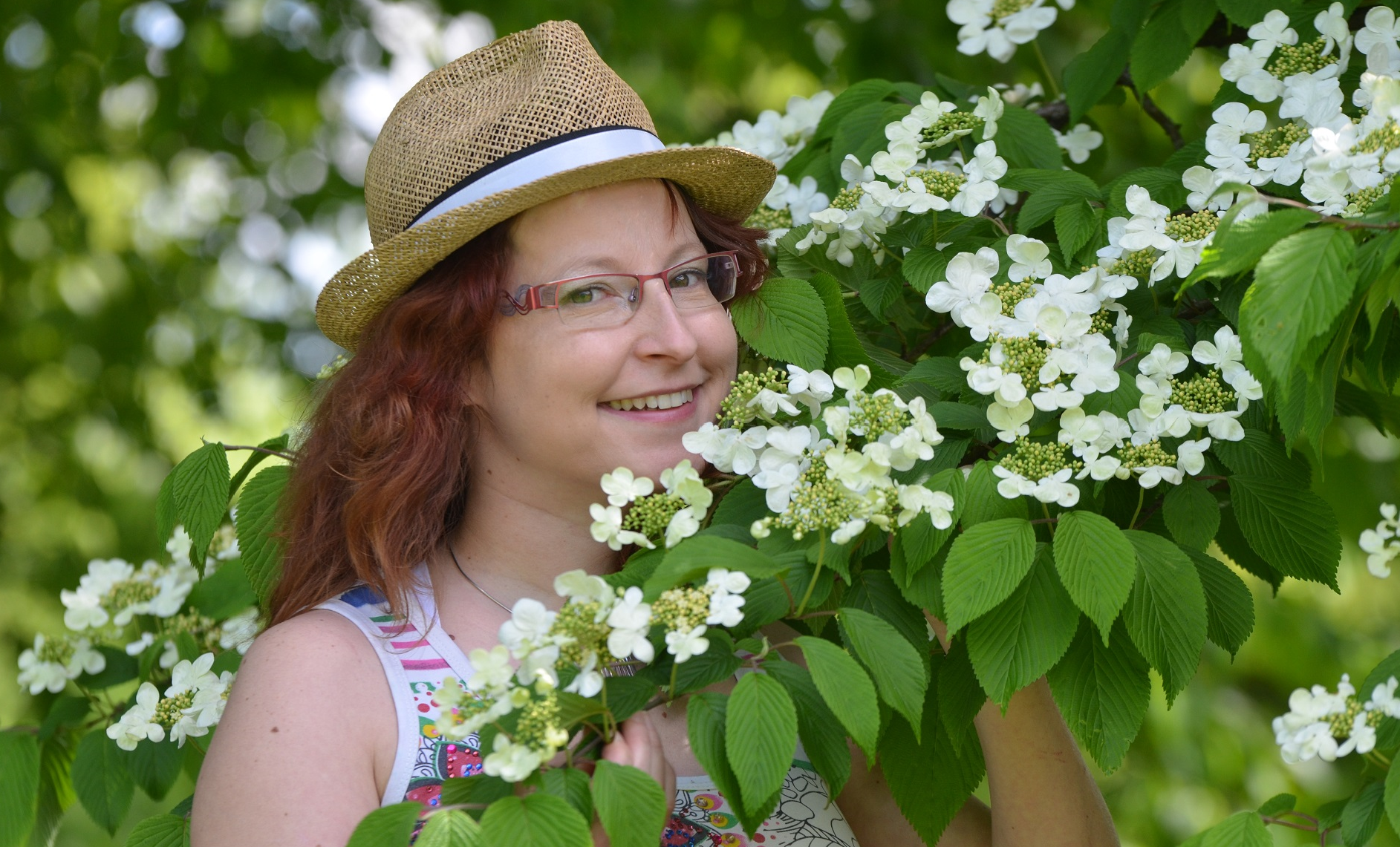 Polonca Čuda - certificirana dr.Bach cvetna terapevtka, zeliščarka